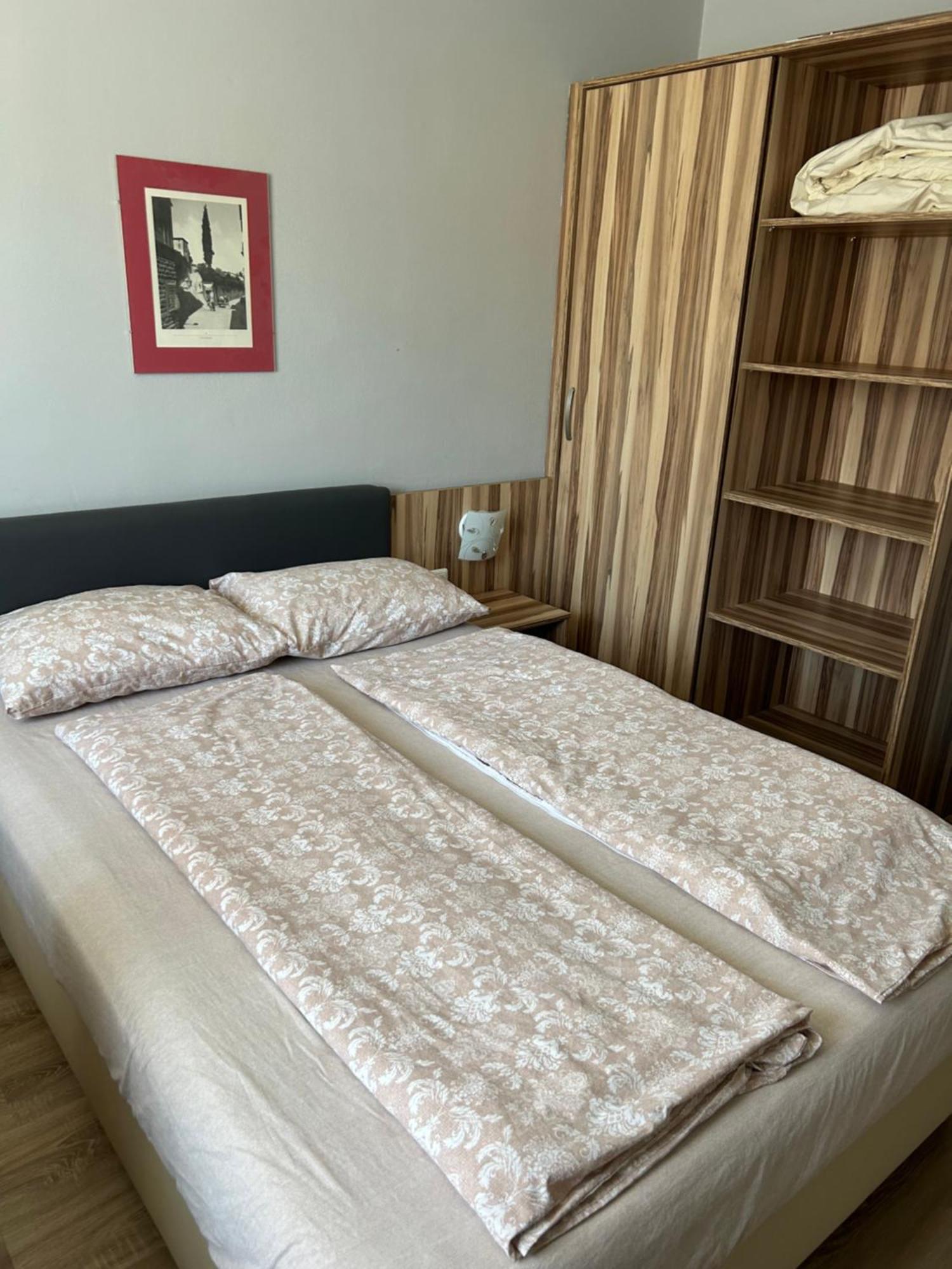 "Am Limes" Hotel Enns Ngoại thất bức ảnh