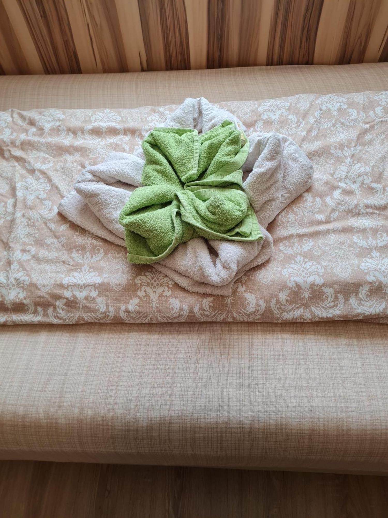 "Am Limes" Hotel Enns Ngoại thất bức ảnh